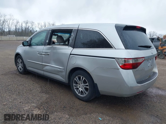 2011 Honda Odyssey EX with VIN 5FNRL5H42BB021018, listed as a IAAI auction lot 42044513 with 189,493 mi miles and . Bid and sale history available at carsss.com. Image 3.