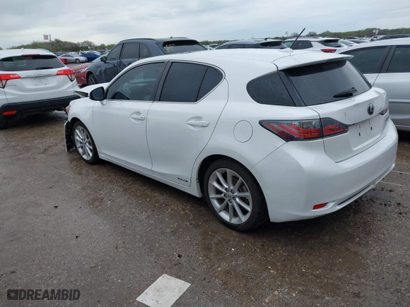 2013 Lexus CT 200h Hybrid with VIN JTHKD5BH7D2149186, listed as a IAAI auction lot 41903180 with 133,373 mi miles. Bid and sale history available at carsss.com. Image 3.