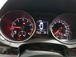 2013 Volkswagen GTI с VIN WVWGD7AJXDW129840, выставлен на аукционе Copart как лот 52946845 с пробегом 118 520 миль миль и Списание • Salvage title. История ставок и продаж доступна на DreamBid. Изображение 9.