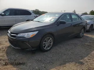 2017 Toyota Camry XLE z VIN 4T1BF1FK1HU372324, wystawiony jako Copart lot #60011535 z przebiegiem 205 223 mil mil oraz Czysty tytuł • Clean title. Historia ofert i sprzedaży dostępna na DreamBid. Obrazek 1.