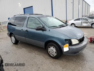 2001 Toyota Sienna LE with VIN 4T3ZF13C21U354424, listed as a Copart auction lot 50260675 with 235,787 mi miles and Non Repairable. Bid and sale history available at carsss.com. Image 4.