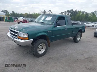 2000 Ford Ranger XL with VIN 1FTYR14VXYTA57062, listed as a IAAI auction lot 42019991 with 191,664 mi miles. Bid and sale history available at carsss.com. Image 2.