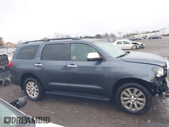 2010 Toyota Sequoia Platinum with VIN 5TDYY5G17AS022633, listed as a IAAI auction lot 40913539 with 294,432 mi miles. Bid and sale history available at carsss.com. Image 14.