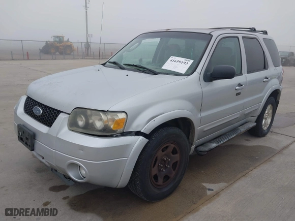 2007 Ford Escape Limited with VIN 1FMCU04137KB25007, listed as a IAAI auction lot 41659193 with 244,073 mi miles. Bid and sale history available at carsss.com. Image 6.