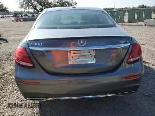 2018 Mercedes-Benz E 300 z VIN WDDZF4KB2JA340263, wystawiony jako Copart lot #58366155 z przebiegiem 91 480 mil mil oraz Czysty tytuł • Clean title. Historia ofert i sprzedaży dostępna na DreamBid. Obrazek 6.