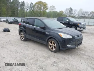2016 Ford Escape SE z VIN 1FMCU0GX6GUC05275, wystawiony jako IAAI lot #41929700 z przebiegiem Nie podano mil oraz . Historia ofert i sprzedaży dostępna na DreamBid. Obrazek 1.