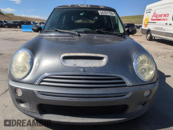 2003 MINI Hardtop S with VIN WMWRE33423TD62021, listed as a Copart auction lot 54707755 with 181,722 mi miles and Clean Title. Bid and sale history available at DreamBid. Image 5.