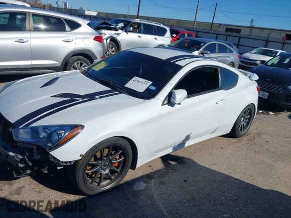 2015 Hyundai Genesis Coupe 3.8L Base с VIN KMHHT6KJ7FU129370, выставлен на аукционе IAAI как лот 41257177 с пробегом Не указан миль и . История ставок и продаж доступна на DreamBid. Изображение 14.