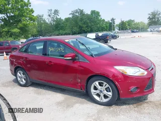 2013 Ford Focus SE z VIN 1FADP3F27DL350923, wystawiony jako IAAI lot #42405976 z przebiegiem 126 730 mil mil oraz . Historia ofert i sprzedaży dostępna na DreamBid. Obrazek 13.