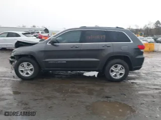 2016 Jeep Grand Cherokee Laredo with VIN 1C4RJFAG0GC325114, listed as a IAAI auction lot 40878955 with 277,225 mi miles. Bid and sale history available at carsss.com. Image 14.