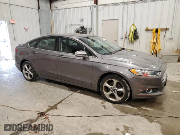 2013 Ford Fusion SE with VIN 3FA6P0HR5DR147225, listed as a Copart auction lot 55612705 with 128,694 mi miles and Clean Title. Bid and sale history available at DreamBid. Image 4.