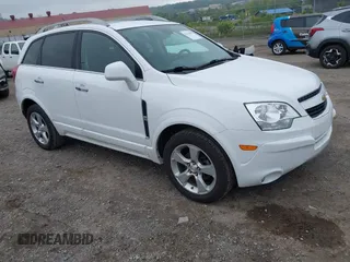 2014 Chevrolet Captiva Sport LTZ z VIN 3GNAL4EK0ES631979, wystawiony jako IAAI lot #42186953 z przebiegiem 126 766 mil mil oraz . Historia ofert i sprzedaży dostępna na DreamBid. Obrazek 1.