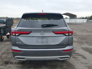 2022 Mitsubishi Outlander SE z VIN JA4J4UA83NZ023998, wystawiony jako IAAI lot #41923204 z przebiegiem 68 788 mil mil oraz . Historia ofert i sprzedaży dostępna na DreamBid. Obrazek 17.