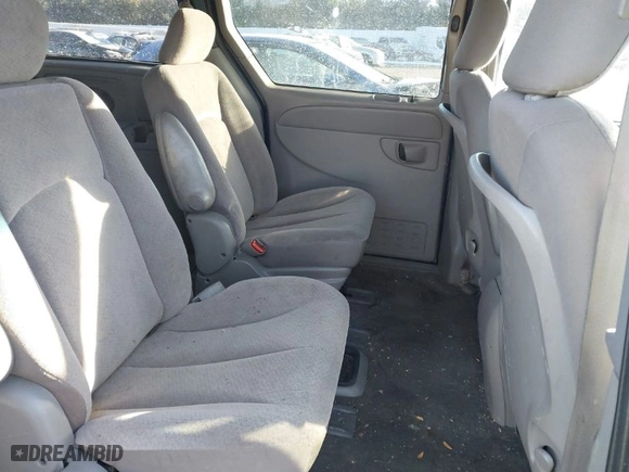 2003 Dodge Caravan Sport with VIN 2D4GP44L33R128512, listed as a IAAI auction lot 41422480 with 146,341 mi miles. Bid and sale history available at carsss.com. Image 8.