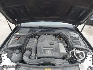 2015 Mercedes-Benz C-Class C 300 with VIN 55SWF4JBXFU082263, listed as a IAAI auction lot 40868265 with 88,128 mi miles. Bid and sale history available at carsss.com. Image 10.