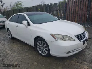 2007 Lexus ES 350 with VIN JTHBJ46G872018230, listed as a IAAI auction lot 42027229 with 307,431 mi miles. Bid and sale history available at carsss.com. Image 1.