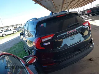 2024 GMC Terrain SLE z VIN 3GKALMEG7RL349511, wystawiony jako IAAI lot #41949087 z przebiegiem 8 574 mil mil oraz . Historia ofert i sprzedaży dostępna na DreamBid. Obrazek 3.