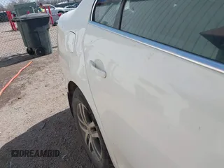 2006 Volkswagen Jetta 2.5L z VIN 3VWSF71K76M788634, wystawiony jako IAAI lot #41789391 z przebiegiem 180 683 mil mil oraz . Historia ofert i sprzedaży dostępna na DreamBid. Obrazek 6.