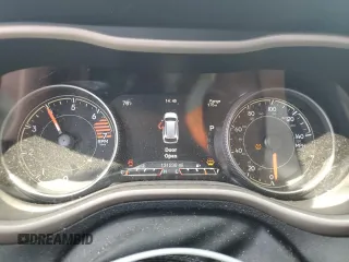 2017 Jeep Cherokee Limited z VIN 1C4PJLDB2HW539611, wystawiony jako Copart lot #59363875 z przebiegiem 131 236 mil mil oraz Szkoda całkowita • Salvage title. Historia ofert i sprzedaży dostępna na DreamBid. Obrazek 9.