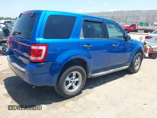 2012 Ford Escape XLT z VIN 1FMCU0DG4CKB32580, wystawiony jako IAAI lot #42520068 z przebiegiem 206 135 mil mil oraz . Historia ofert i sprzedaży dostępna na DreamBid. Obrazek 4.