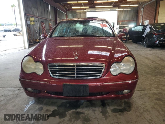 2003 Mercedes-Benz C 320 with VIN WDBRF64JX3E011458, listed as a Copart auction lot 45239835 with 203,013 mi miles and Salvage title. Bid and sale history available at DreamBid. Image 5.