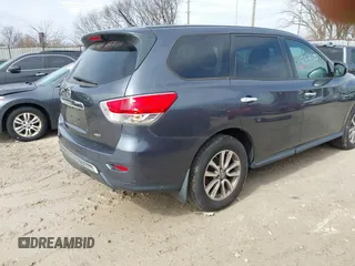 2014 Nissan Pathfinder S z VIN 5N1AR2MM0EC697321, wystawiony jako IAAI lot #41753392 z przebiegiem 170 118 mil mil oraz . Historia ofert i sprzedaży dostępna na DreamBid. Obrazek 4.
