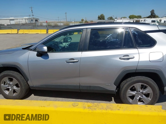2022 Toyota RAV4 Hybrid XLE with VIN 4T3RWRFV2NU066761, listed as a IAAI auction lot 42784621 with 24,711 mi miles and . Bid and sale history available at DreamBid. Image 15.