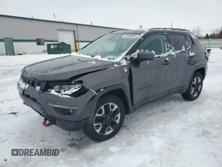 2017 Jeep Compass Trailhawk z VIN 3C4NJDDB5HT667425, wystawiony jako Copart lot #42930605 z przebiegiem 65 982 mil mil oraz Szkoda całkowita • Salvage title. Historia ofert i sprzedaży dostępna na DreamBid. Obrazek 1.