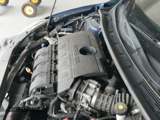 2019 Nissan Sentra SR with VIN 3N1AB7AP1KY217751, listed as a IAAI auction lot 43229368 with 204,208 mi miles and . Bid and sale history available at DreamBid. Image 19.