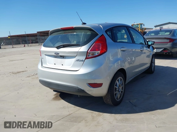 2019 Ford Fiesta SE with VIN 3FADP4EJ0KM118870, listed as a IAAI auction lot 41963700 with 80,517 mi miles. Bid and sale history available at carsss.com. Image 4.