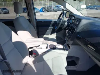 2014 Dodge Grand Caravan SXT 30th Anniversary with VIN 2C4RDGCGXER239873, listed as a IAAI auction lot 41891976 with 151,740 mi miles. Bid and sale history available at carsss.com. Image 5.