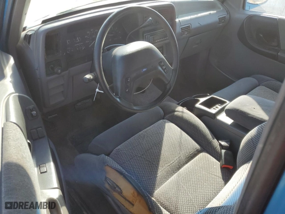 1994 Ford Ranger Splash with VIN 1FTDR15X7RPB18585, listed as a Copart auction lot 46497585 with 245,726 mi miles and Salvage Title. Bid and sale history available at carsss.com. Image 8.