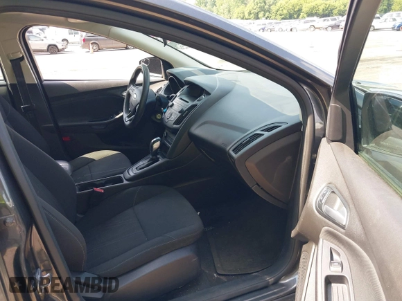 2016 Ford Focus SE with VIN 1FADP3F28GL270325, listed as a IAAI auction lot 42656953 with 120,833 mi miles and . Bid and sale history available at DreamBid. Image 5.