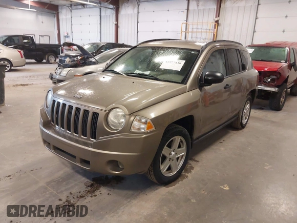 2007 Jeep Compass Sport with VIN 1J8FT47W27D221825, listed as a IAAI auction lot 41977430 with 113,445 mi miles. Bid and sale history available at carsss.com. Image 2.