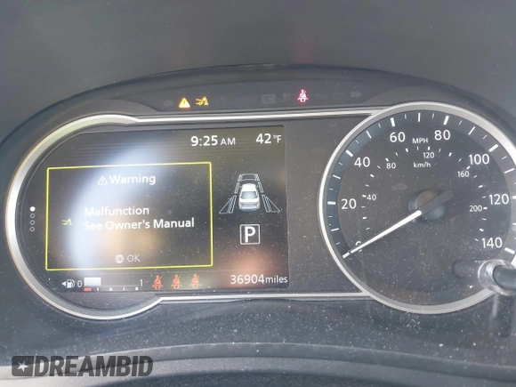 2024 Nissan Versa SV z VIN 3N1CN8EV9RL848415, wystawiony jako IAAI lot #42069381 z przebiegiem 36 904 mil mil oraz . Historia ofert i sprzedaży dostępna na DreamBid. Obrazek 7.