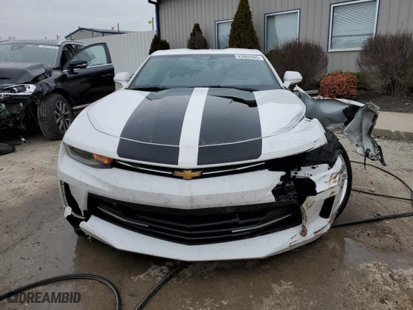 2017 Chevrolet Camaro 2LT with VIN 1G1FD1RS5H0113200, listed as a Copart auction lot 43952945 with 117,360 mi miles and Salvage Title. Bid and sale history available at carsss.com. Image 5.