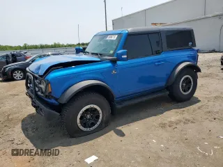 2022 Ford Bronco с VIN 1FMDE5CP0NLB73740, выставлен на аукционе Copart как лот 58896715 с пробегом 54 006 миль миль и Списание • Salvage title. История ставок и продаж доступна на DreamBid. Изображение 1.