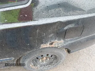 2000 Hyundai Accent z VIN KMHCF35G7YU015260, wystawiony jako IAAI lot #42322886 z przebiegiem 273 445 mil mil oraz . Historia ofert i sprzedaży dostępna na DreamBid. Obrazek 6.