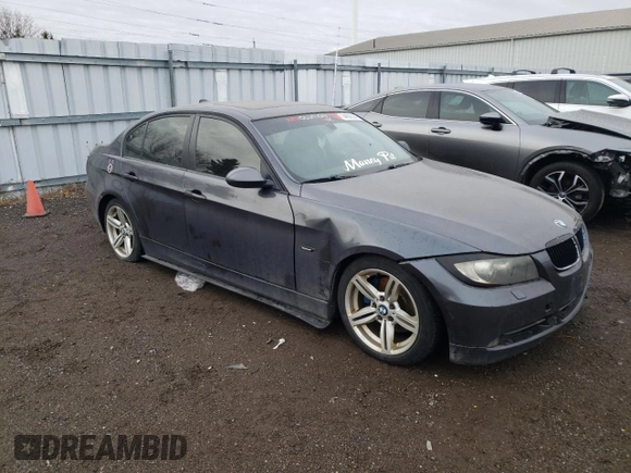 2008 BMW 3 Series 328xi z VIN WBAVC93518KZ72728, wystawiony jako Copart lot #84082564 z przebiegiem 410 050 mil mil oraz Szkoda całkowita • Salvage title. Historia ofert i sprzedaży dostępna na DreamBid. Obrazek 4.