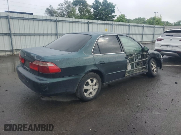 2000 Honda Accord SE with VIN 1HGCG6692YA141564, listed as a Copart auction lot 57423295 with 190,057 mi miles and Salvage title. Bid and sale history available at DreamBid. Image 3.