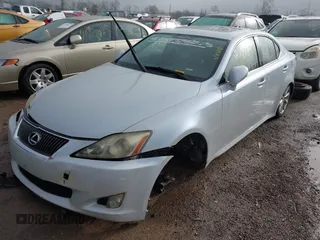 2009 Lexus IS with VIN JTHCK262295032037, listed as a IAAI auction lot 41883903 with 232,757 mi miles. Bid and sale history available at carsss.com. Image 20.