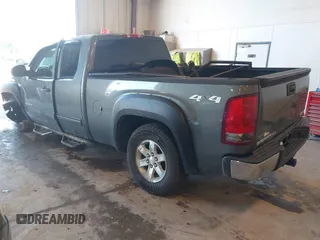 2011 GMC Sierra 1500 SLE с VIN 1GTR2VE32BZ453732, выставлен на аукционе IAAI как лот 42282322 с пробегом 210 624 миль миль и . История ставок и продаж доступна на DreamBid. Изображение 3.