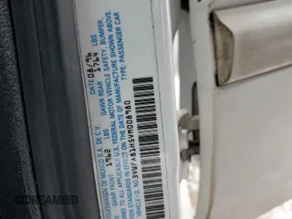 1997 Volkswagen Golf z VIN 3VWFA81H5VM008980, wystawiony jako Copart lot #45336405 z przebiegiem 119 529 mil mil oraz Szkoda całkowita • Salvage title. Historia ofert i sprzedaży dostępna na DreamBid. Obrazek 12.
