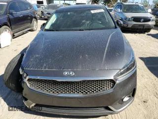 2017 Kia Cadenza Premium with VIN KNALC4J16H5084002, listed as a Copart auction lot 82050324 with 59,625 mi miles and Salvage Title. Bid and sale history available at carsss.com. Image 5.