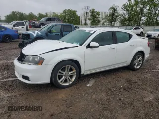 2014 Dodge Avenger SXT z VIN 1C3CDZCG3EN165716, wystawiony jako Copart lot #57795365 z przebiegiem 33 070 mil mil oraz Szkoda całkowita • Salvage title. Historia ofert i sprzedaży dostępna na DreamBid. Obrazek 1.