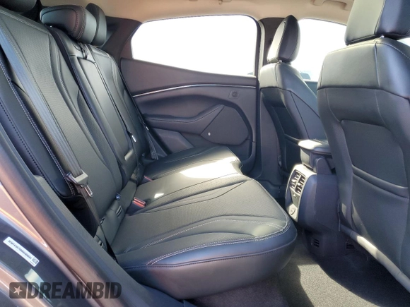 2021 Ford Mustang Mach-E Premium с VIN 3FMTK3R79MMA09609, выставлен на аукционе Copart как лот 46721145 с пробегом 58 555 миль миль и Чистый • Clean title. История ставок и продаж доступна на DreamBid. Изображение 11.