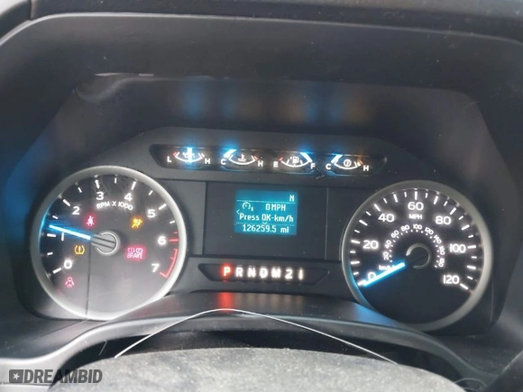2017 Ford F-150 XL with VIN 1FTEW1CF6HKD57676, listed as a IAAI auction lot 40983641 with 126,259 mi miles. Bid and sale history available at carsss.com. Image 7.