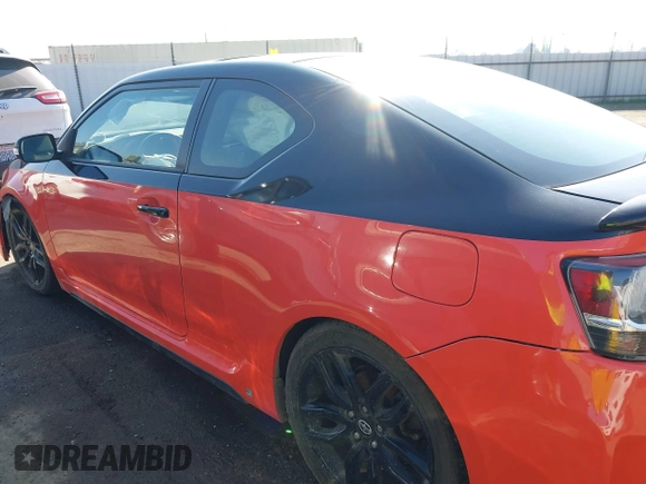 2015 Scion tC with VIN JTKJF5C71FJ006863, listed as a IAAI auction lot 41332681 with 91,559 mi miles. Bid and sale history available at carsss.com. Image 15.