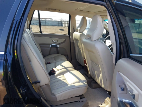 2014 Volvo XC90 with VIN YV4952CY5E1693992, listed as a IAAI auction lot 41216283 with 171,825 mi miles. Bid and sale history available at carsss.com. Image 8.