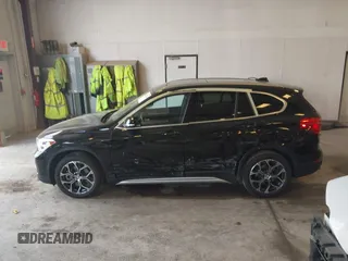 2022 BMW X1 xDrive28i with VIN WBXJG9C09N5U69567, listed as a IAAI auction lot 42273644 with 36,944 mi miles and . Bid and sale history available at DreamBid. Image 14.